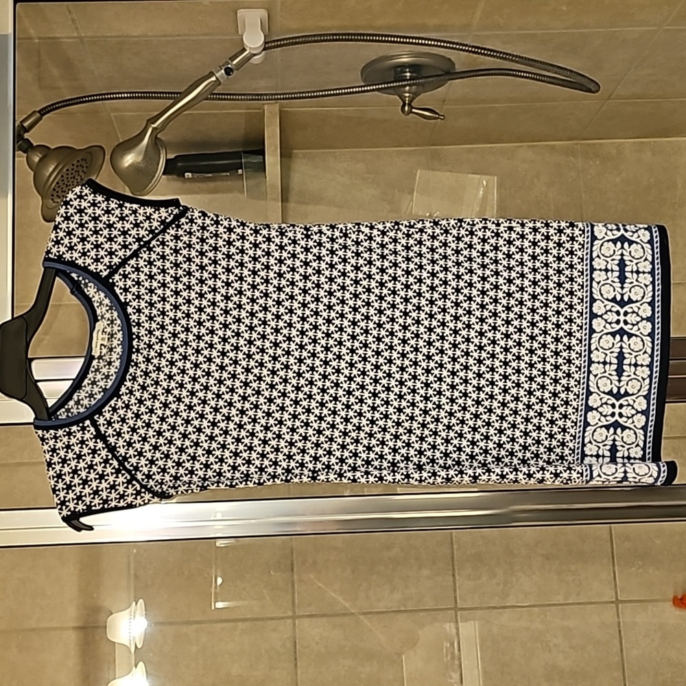 Ladies xs max studio dress